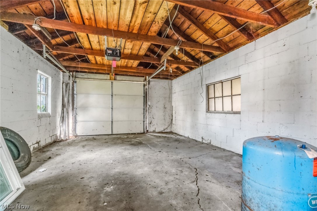 3849 Parkman Southington OH 44470