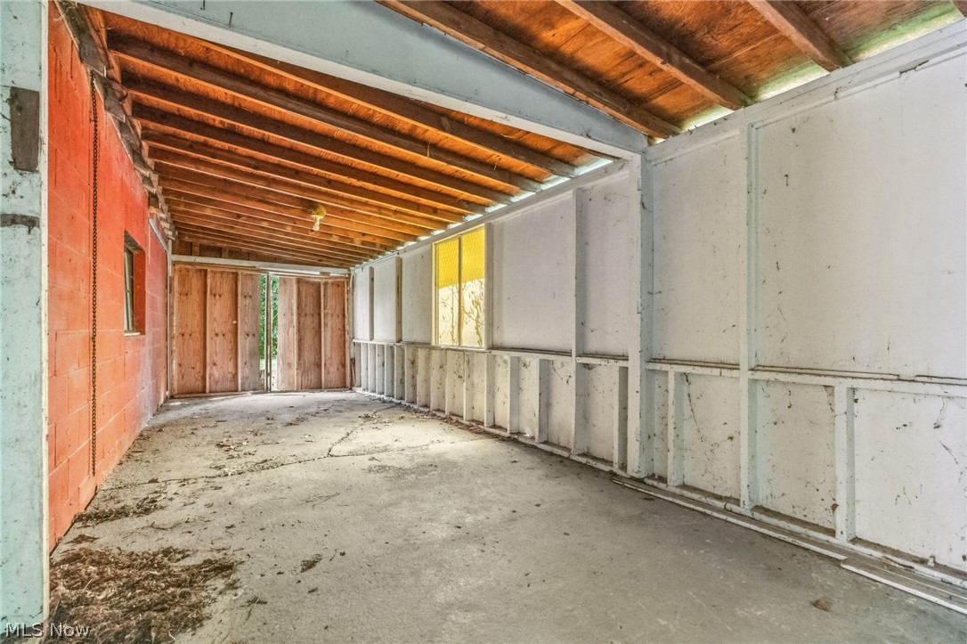 3849 Parkman Southington OH 44470