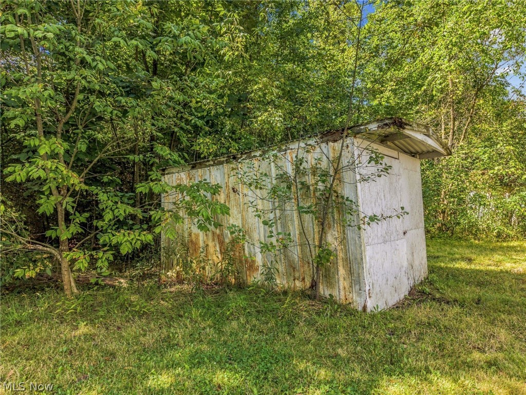3849 Parkman Southington OH 44470
