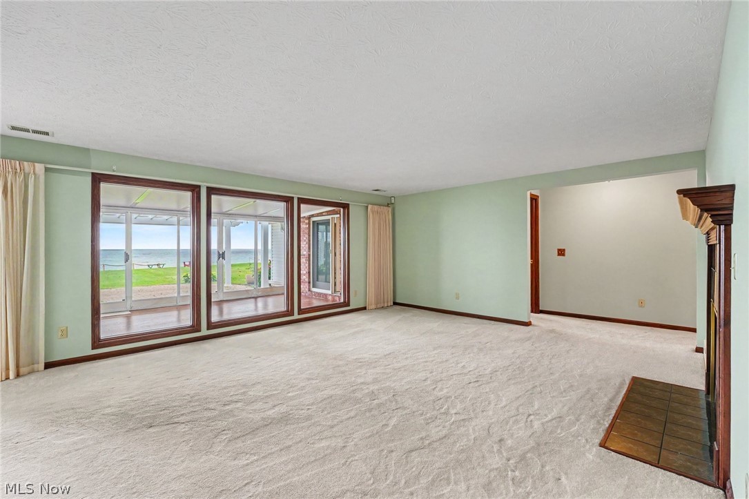 3711 Edgewater Drive Ashtabula OH 44004
