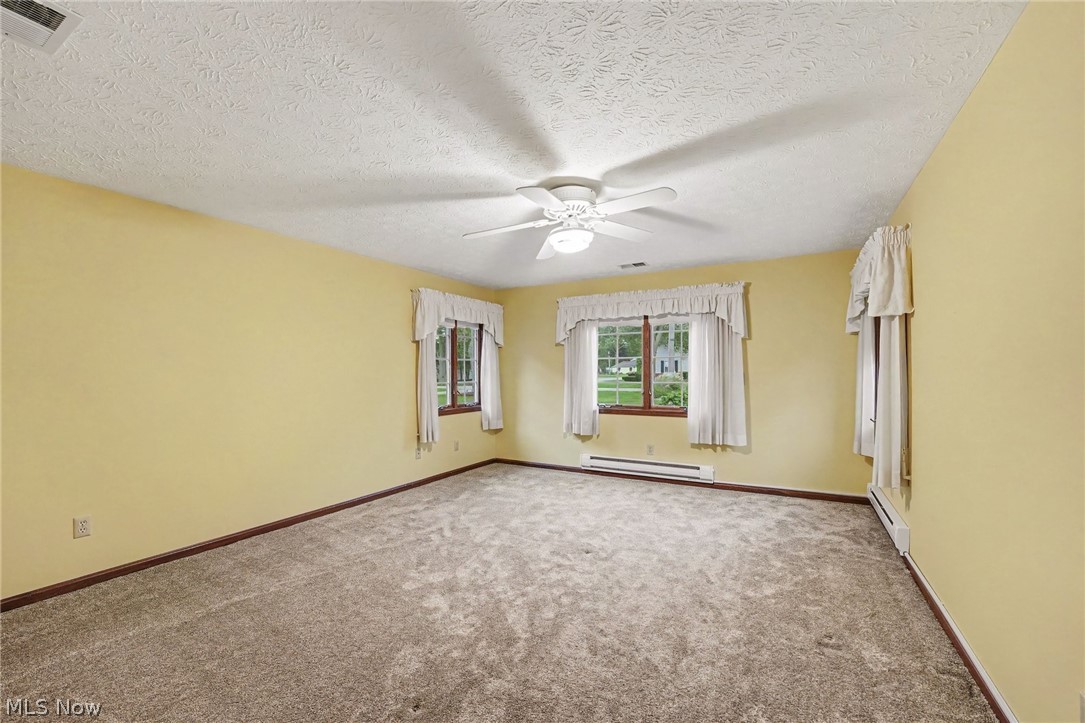3711 Edgewater Drive Ashtabula OH 44004