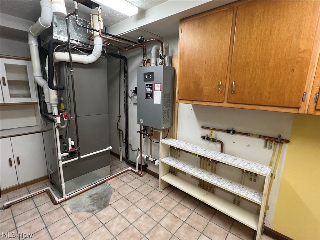 3711 Edgewater Drive Ashtabula OH 44004