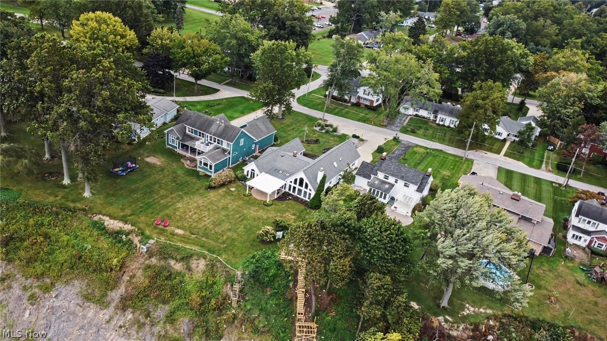 3711 Edgewater Drive Ashtabula OH 44004