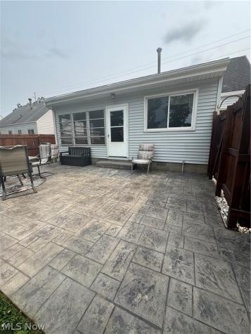 3741 Argonne Street Mogadore OH 44260