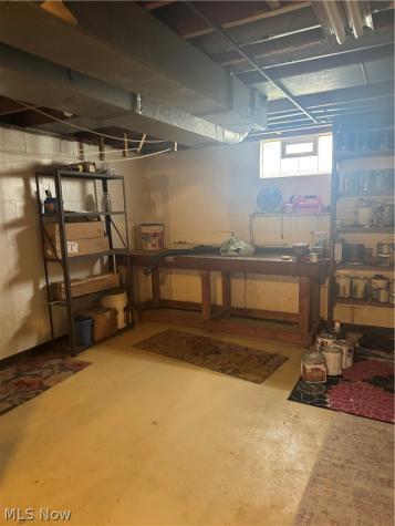 3741 Argonne Street Mogadore OH 44260
