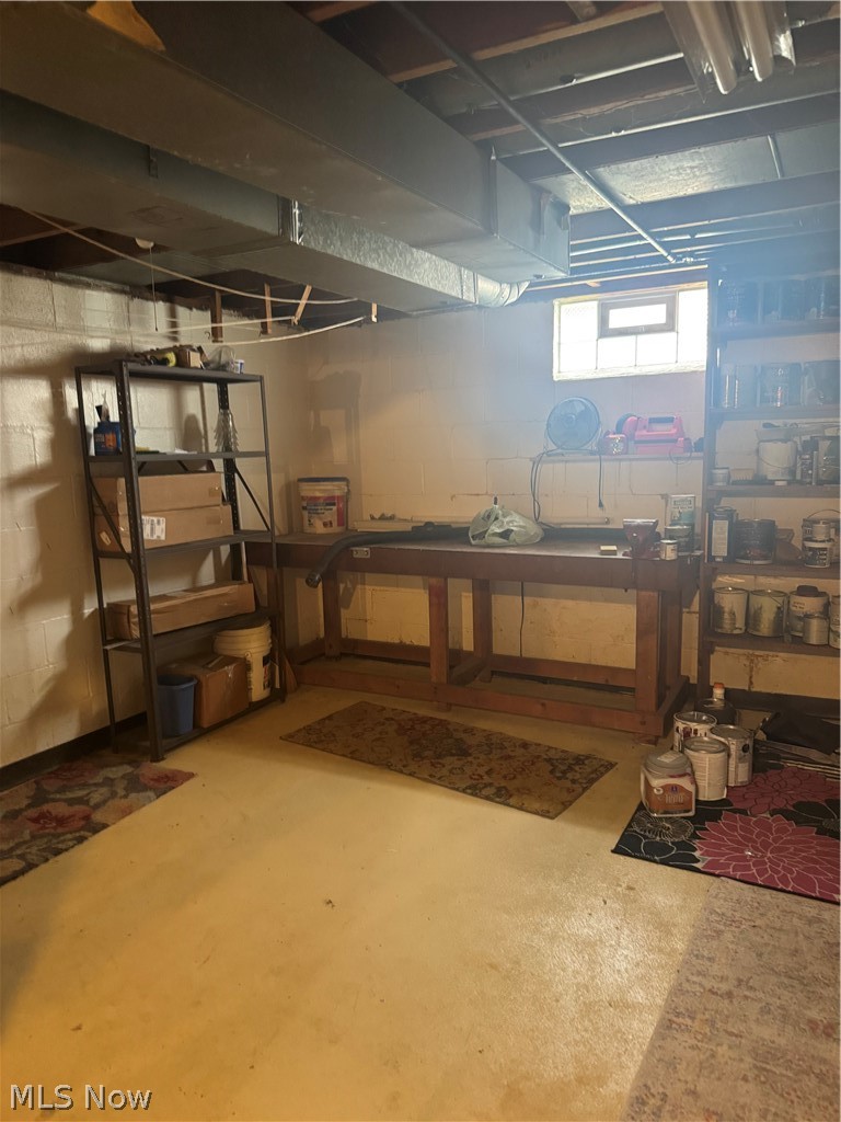 3741 Argonne Street Mogadore OH 44260