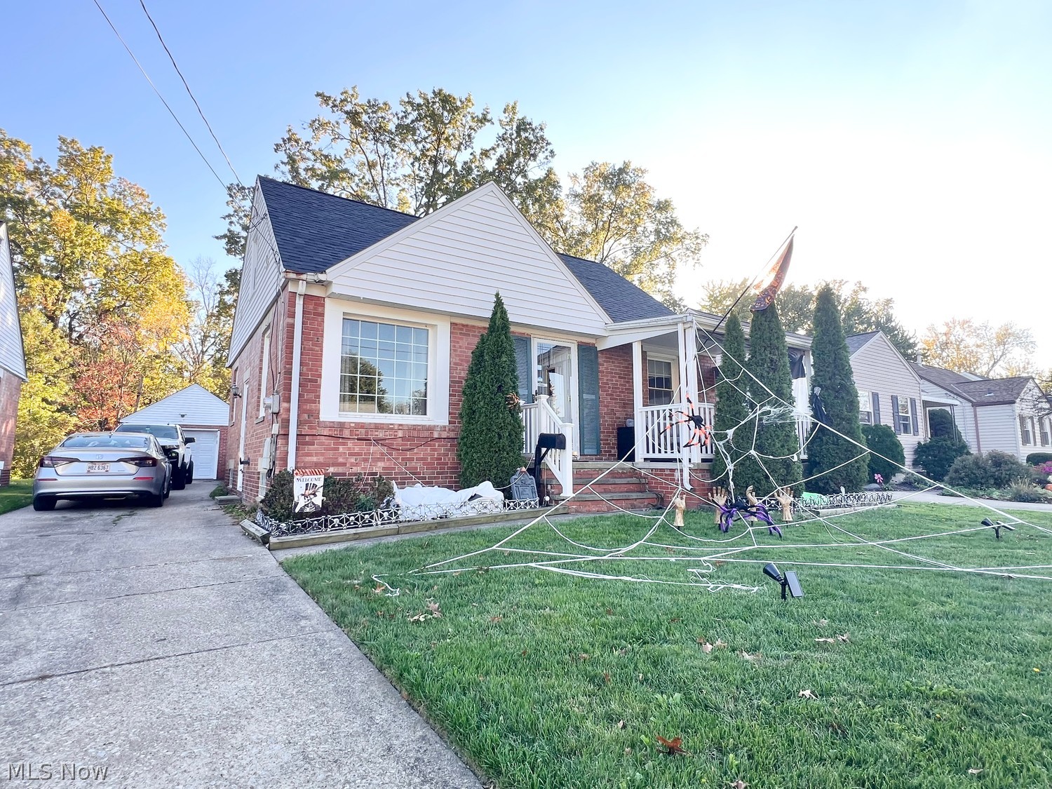 541 Cambridge Avenue Elyria OH 44035