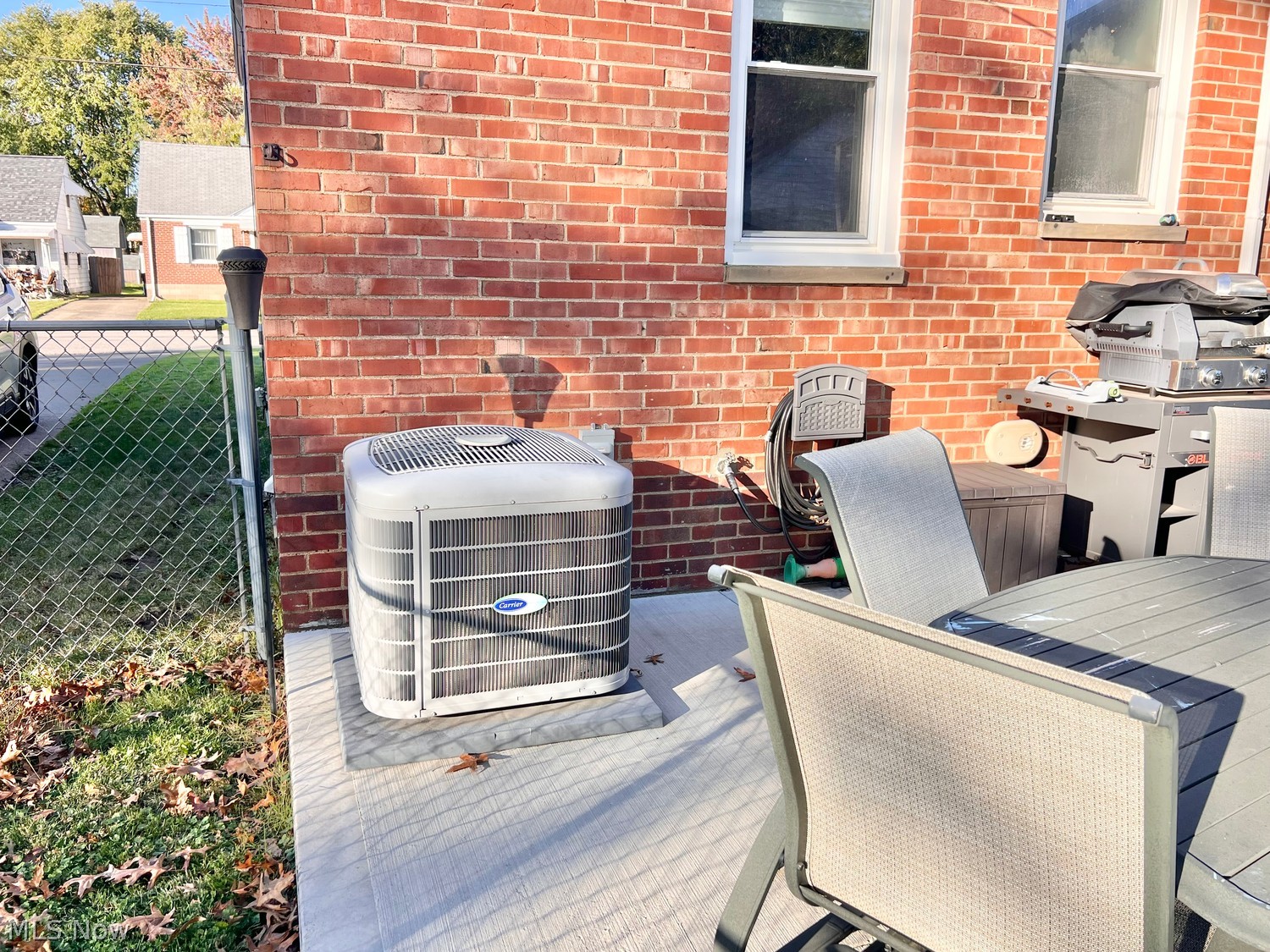 541 Cambridge Avenue Elyria OH 44035