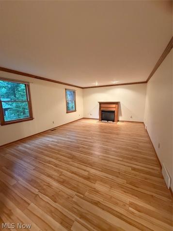 8 Apache Trail Malvern OH 44644
