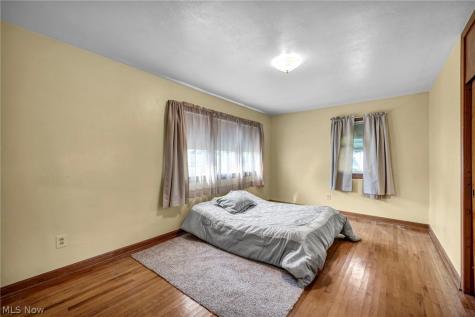 1011 39th Street NE Canton OH 44714