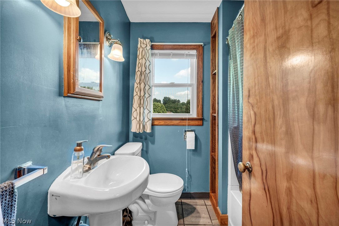 1011 39th Street NE Canton OH 44714