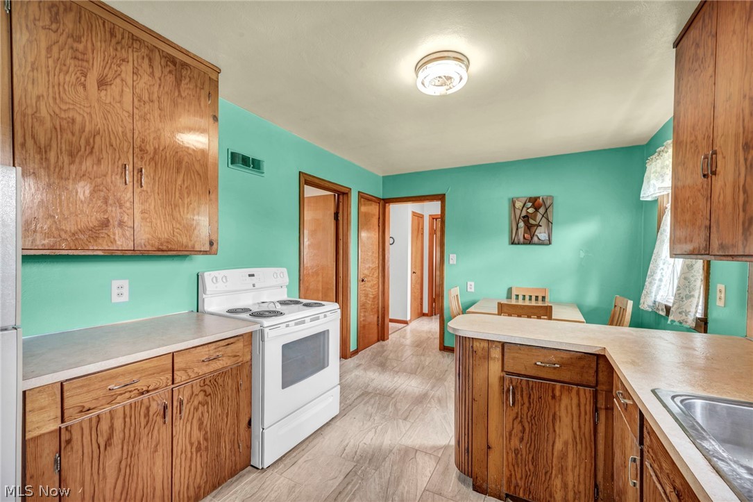 1011 39th Street NE Canton OH 44714