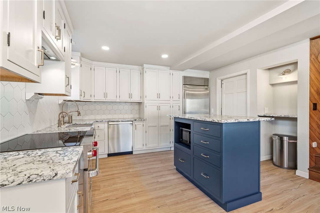 3133 Rockwood Drive SW Carrollton OH 44615