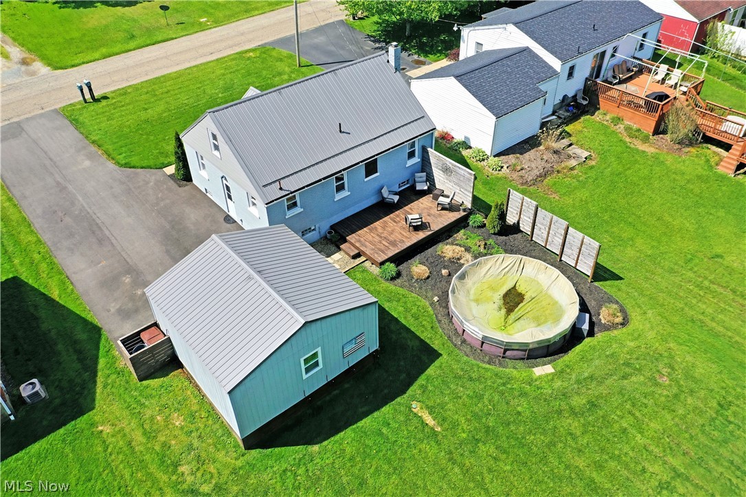 306 Glendola Avenue NW Warren OH 44483