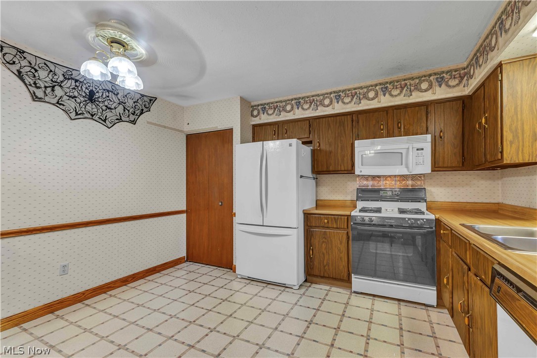 1639 Berwick Drive Brunswick OH 44212