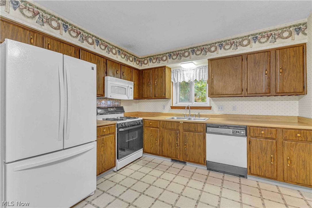 1639 Berwick Drive Brunswick OH 44212