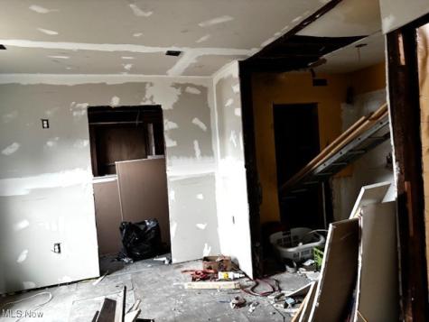 3205 W 46th Street Cleveland OH 44102