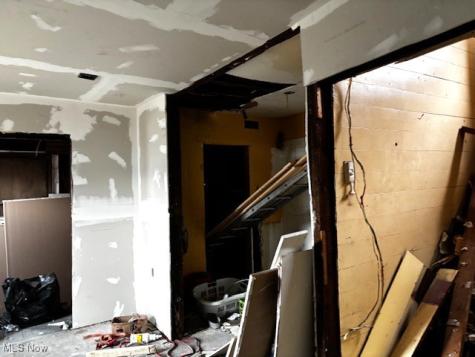 3205 W 46th Street Cleveland OH 44102