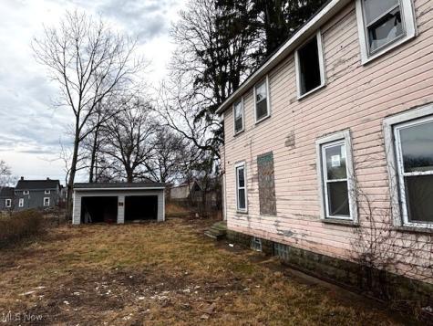 3205 W 46th Street Cleveland OH 44102