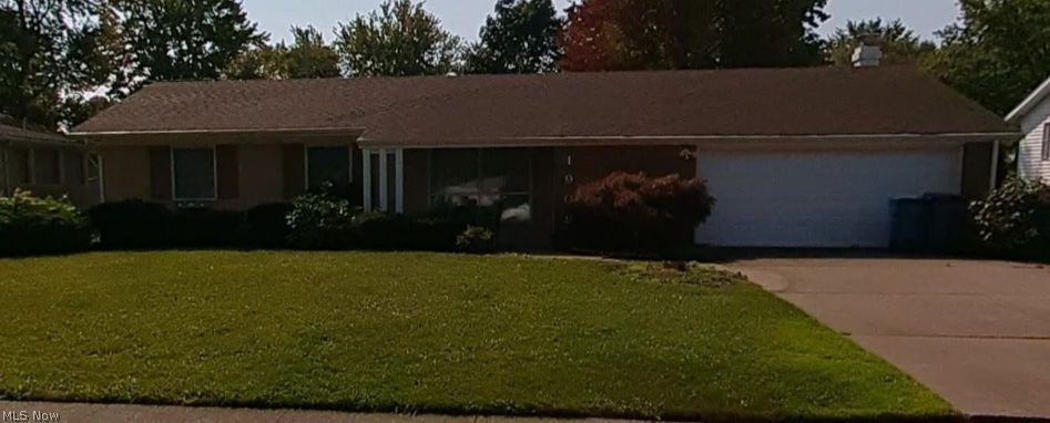 1909 E Skyline Drive Lorain OH 44053