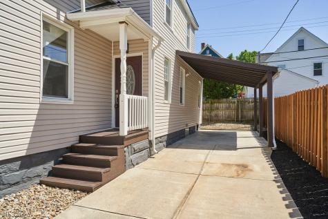 6007 Ellen Avenue Cleveland OH 44102