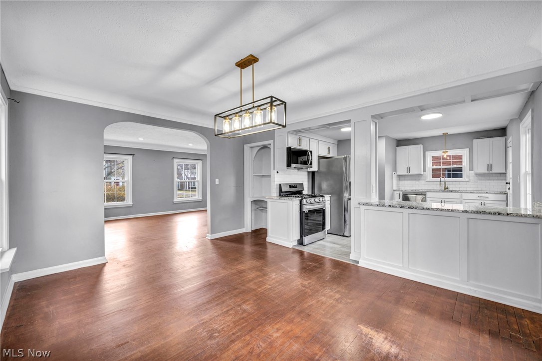 16809 Scottsdale Boulevard Shaker Heights OH 44120