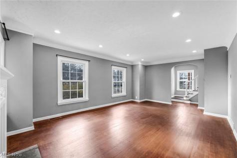 16809 Scottsdale Boulevard Shaker Heights OH 44120