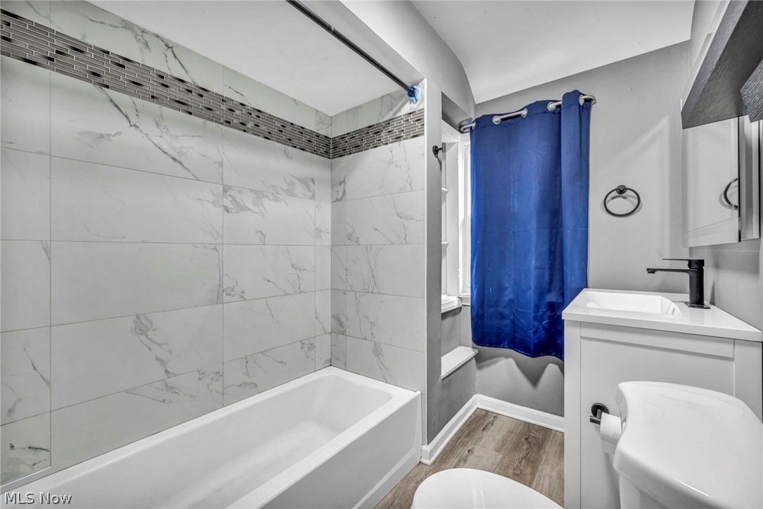 16809 Scottsdale Boulevard Shaker Heights OH 44120