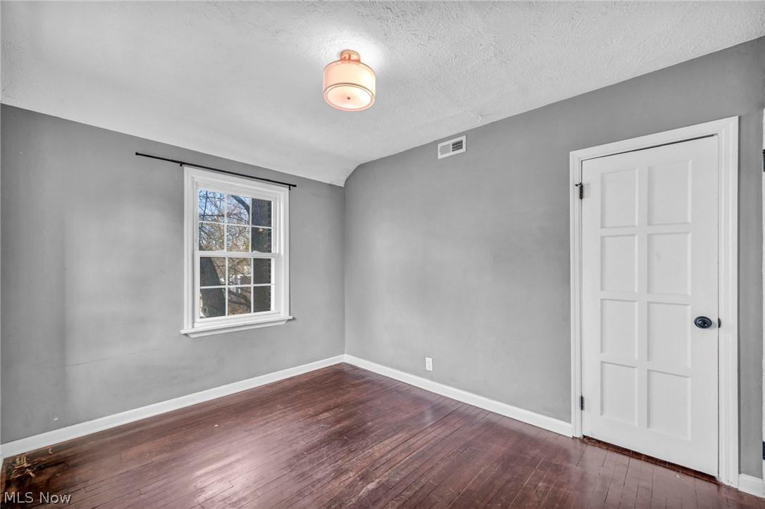 16809 Scottsdale Boulevard Shaker Heights OH 44120
