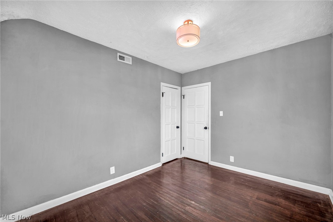 16809 Scottsdale Boulevard Shaker Heights OH 44120