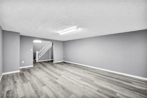 16809 Scottsdale Boulevard Shaker Heights OH 44120