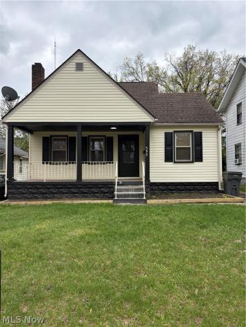353 Hilton Avenue Youngstown OH 44507