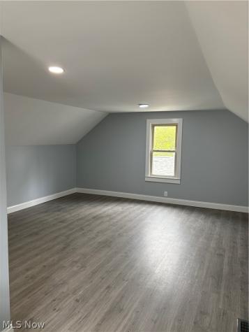 353 Hilton Avenue Youngstown OH 44507
