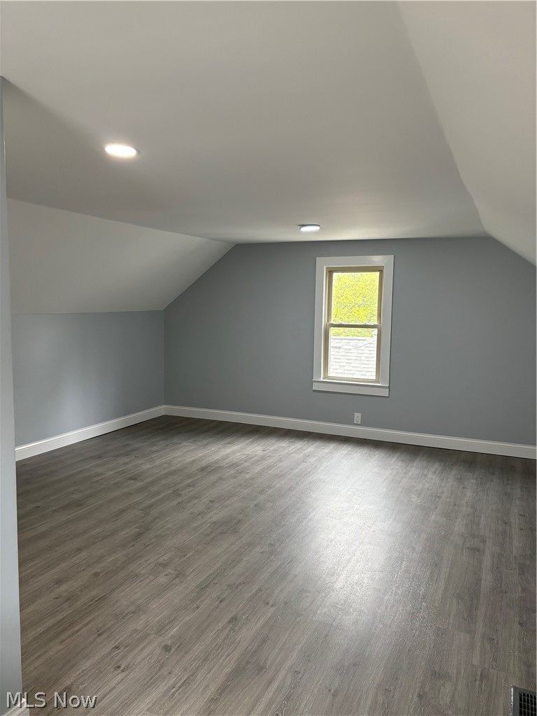 353 Hilton Avenue Youngstown OH 44507