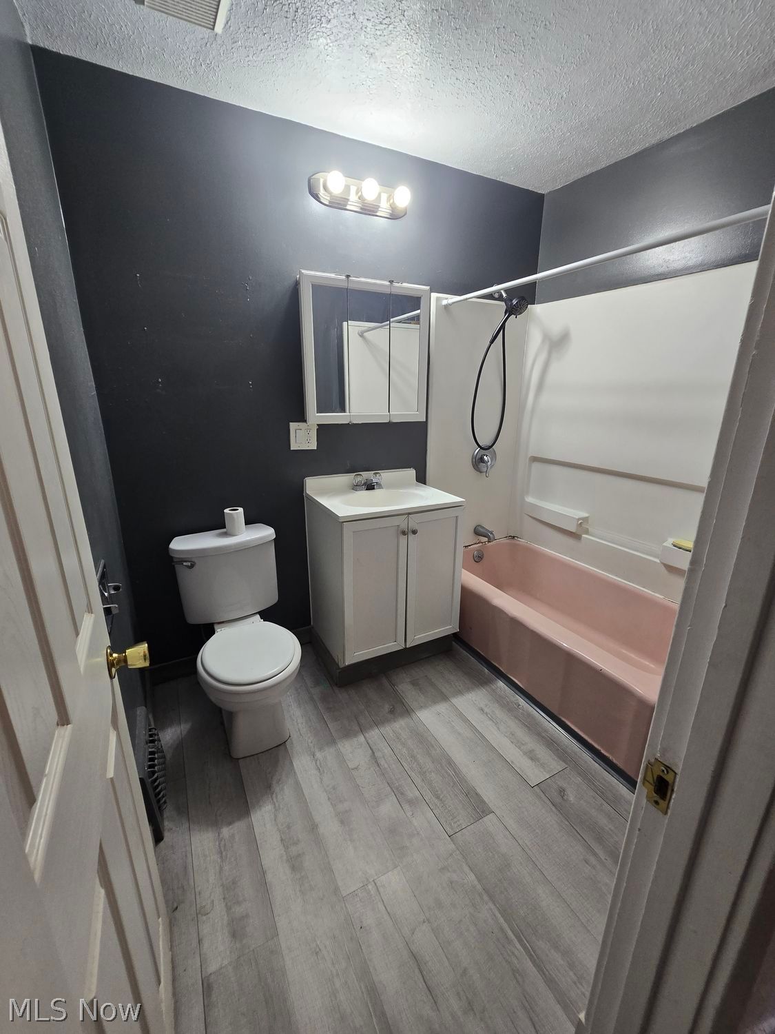 3582 W 65th Street Cleveland OH 44102