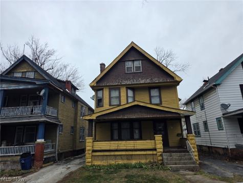 13607 Beaumont Avenue Cleveland OH 44112