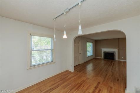 1883 Maywood Road South Euclid OH 44121