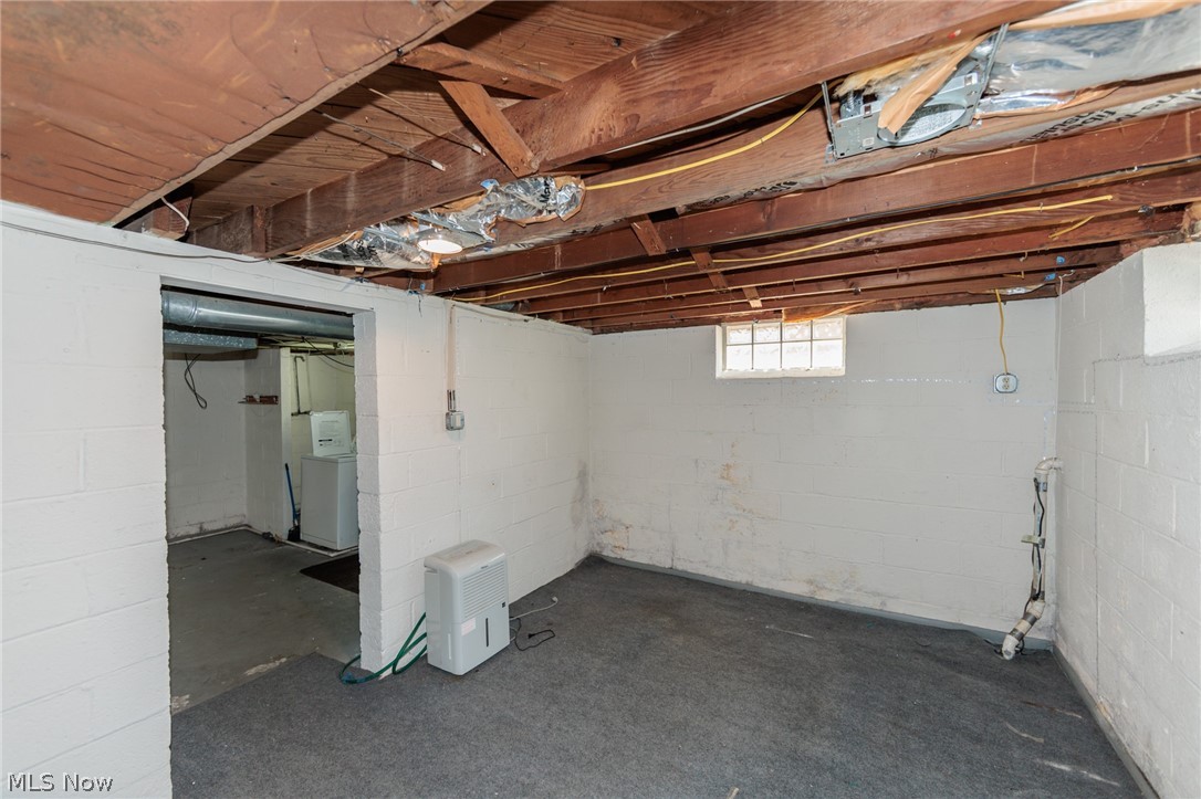 1883 Maywood Road South Euclid OH 44121