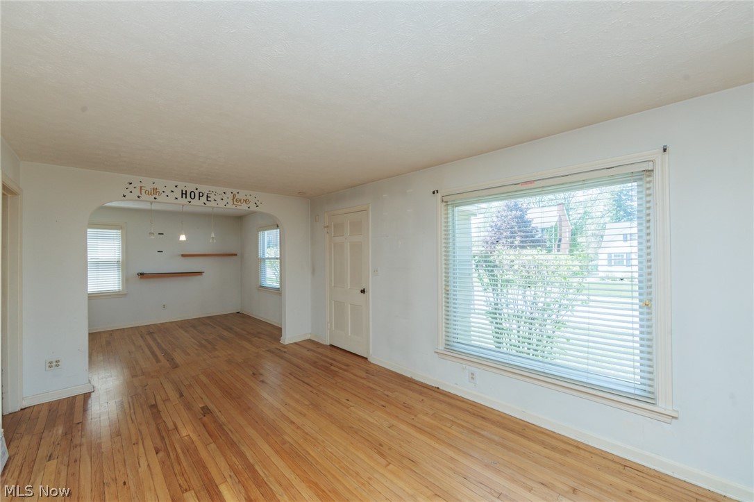 1883 Maywood Road South Euclid OH 44121