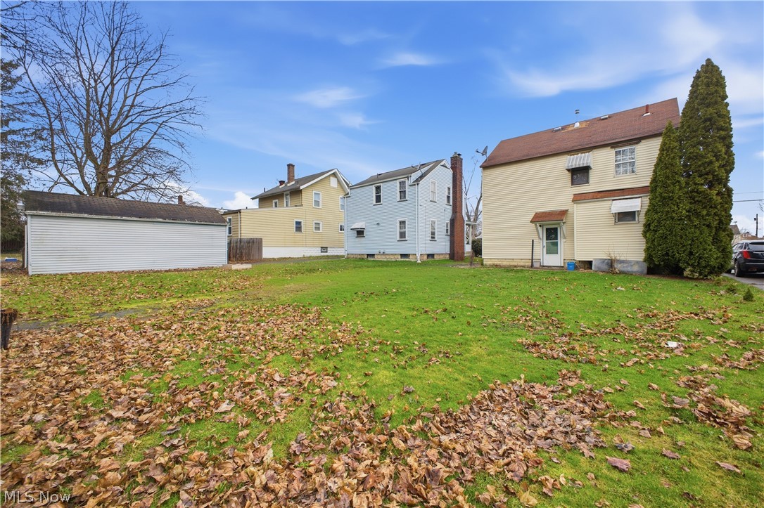 715 Roxbury Avenue Youngstown OH 44502
