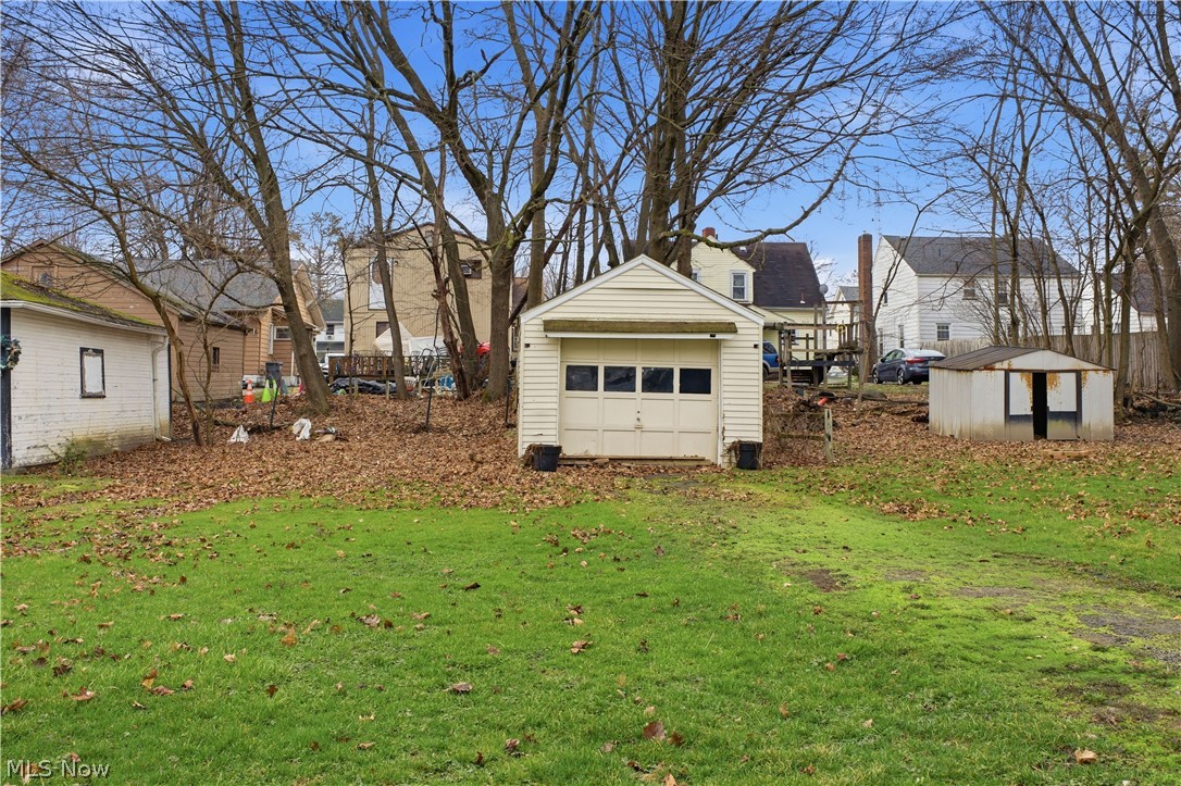 715 Roxbury Avenue Youngstown OH 44502