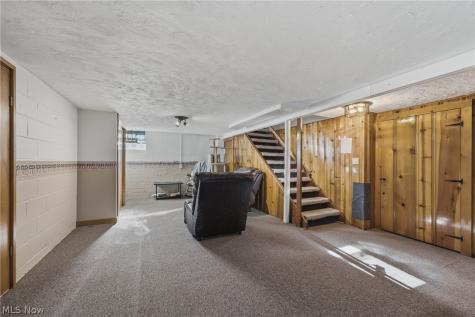 2103 Broad Avenue NW Canton OH 44708