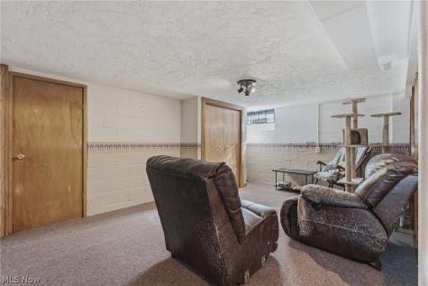 2103 Broad Avenue NW Canton OH 44708