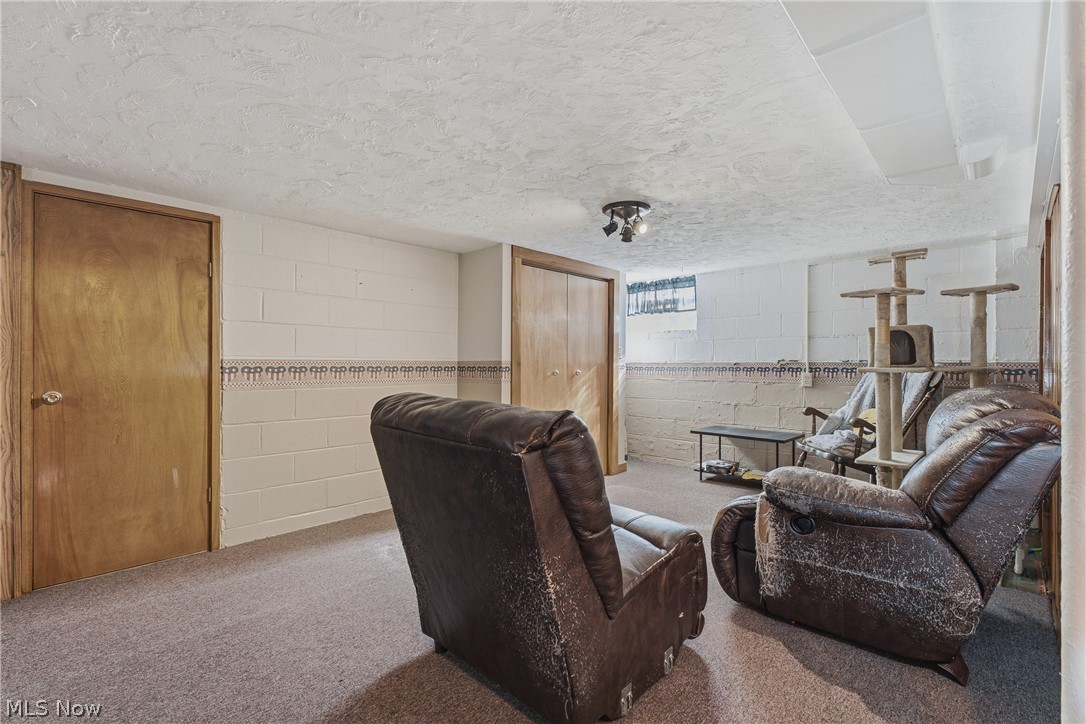 2103 Broad Avenue NW Canton OH 44708