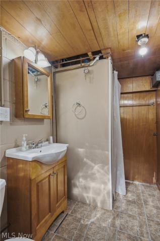 2103 Broad Avenue NW Canton OH 44708