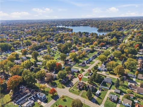 2103 Broad Avenue NW Canton OH 44708