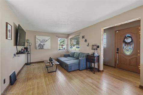 2103 Broad Avenue NW Canton OH 44708