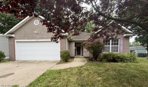 1794 Wakefield Drive Akron OH 44320