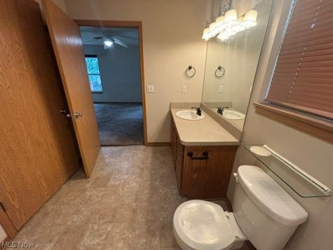 1794 Wakefield Drive Akron OH 44320