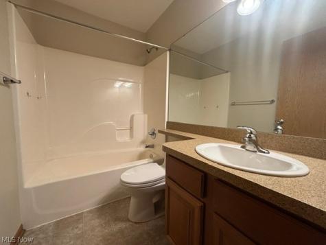 1794 Wakefield Drive Akron OH 44320